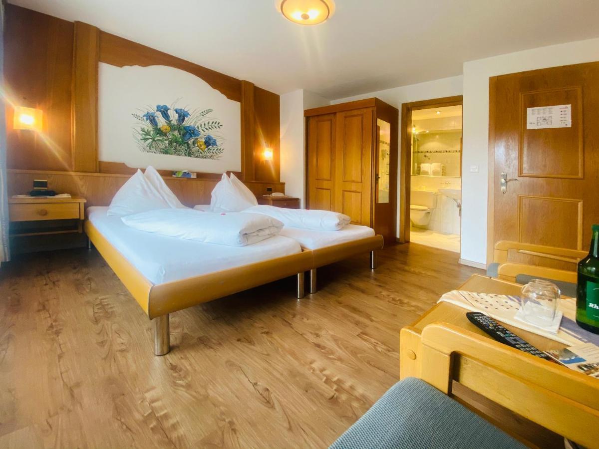 Hotel Restaurant Mattmarkblick サース・アルマゲル エクステリア 写真